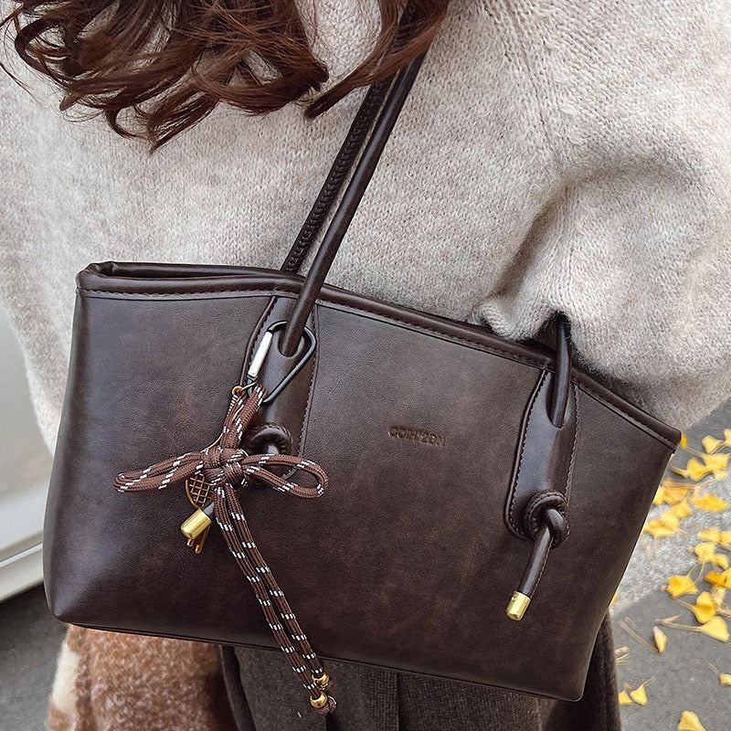 Quick Exit Shoulder Bag – 7