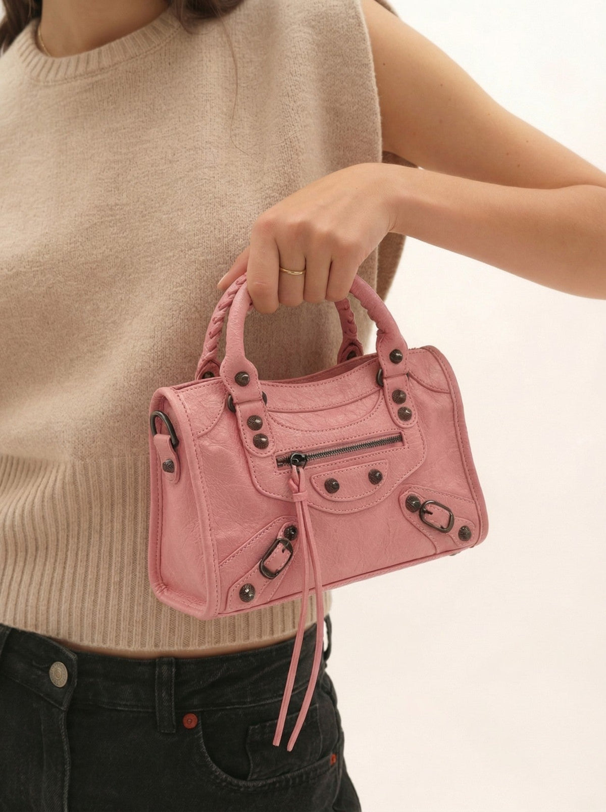 Just Enough Shoulder Bag – 2