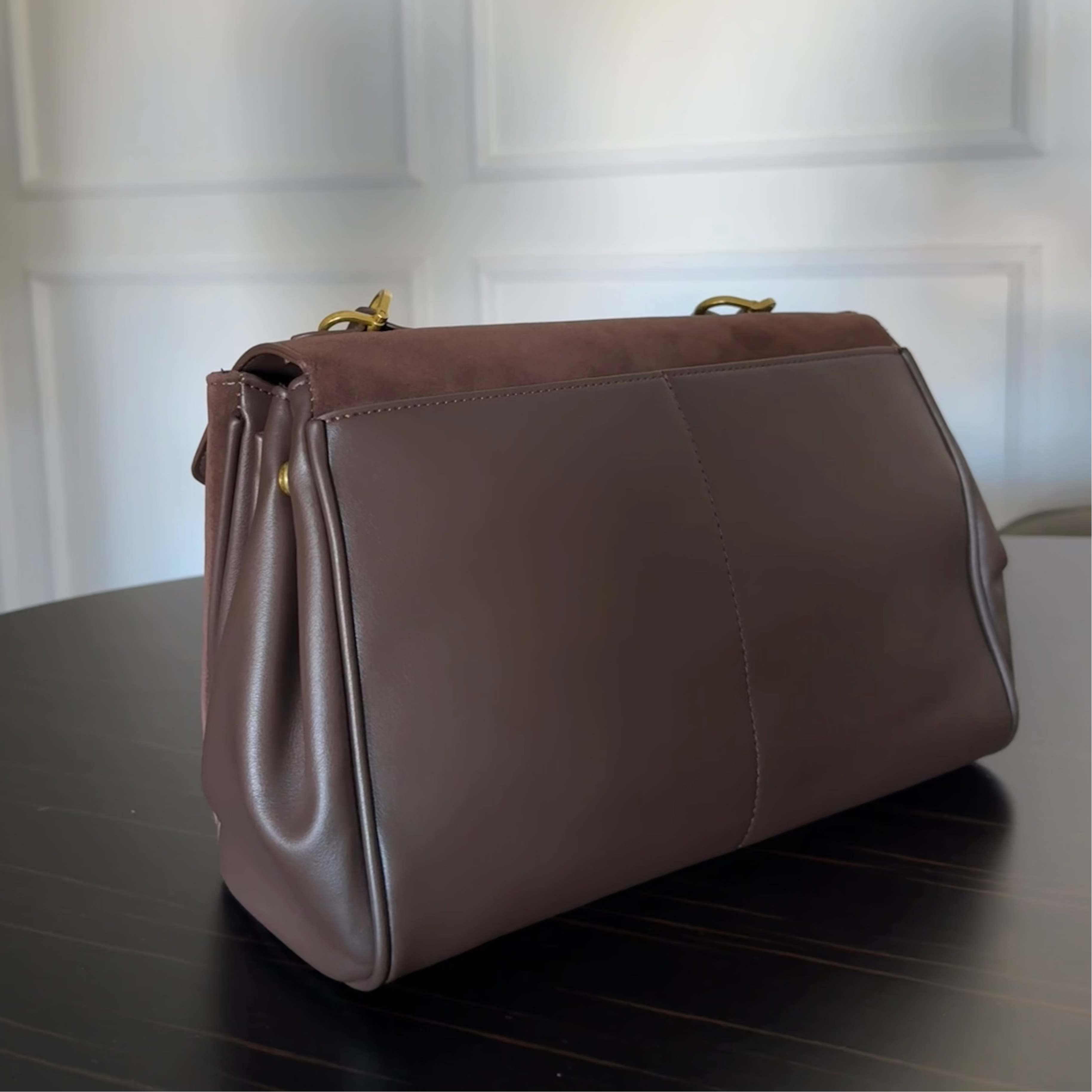 Front Row Leather Shoulder Bag – 4