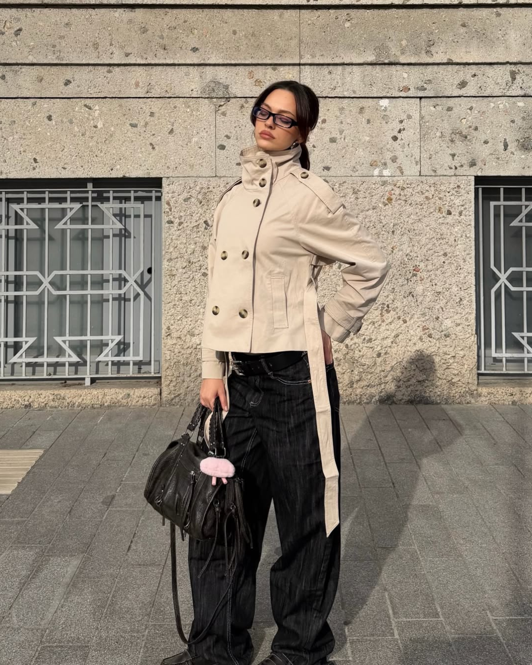 Sand short trench coat with belt loose, front view on model
