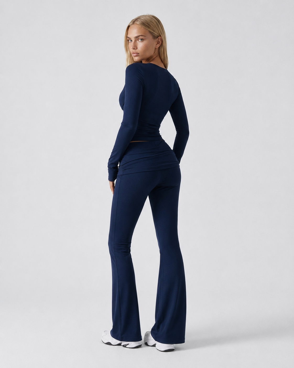 Twist Ending Flare Pants Set – 21
